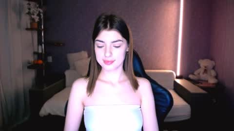 DIANA  online show from June 4, 6:12 pm