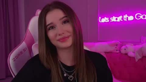 Diana online show from March 4, 7:54 pm