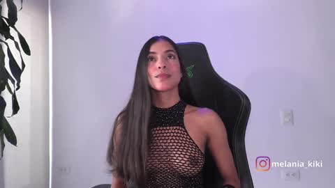 Melania   -    online show from December 18, 10:02 pm