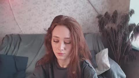 Hi im Alice 3 Im usualy online 03-10 or 17-21 UTC0 online show from February 23, 12:20 pm