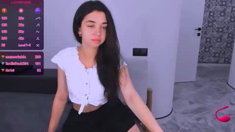 Snapshot of dilara_a chatting on September 12, 11:01 pm Dilara online show from September 12, 11:01 pm