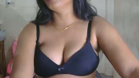 dimple_love online show from February 25, 11:20 am