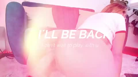   online show from March 4, 12:22 pm