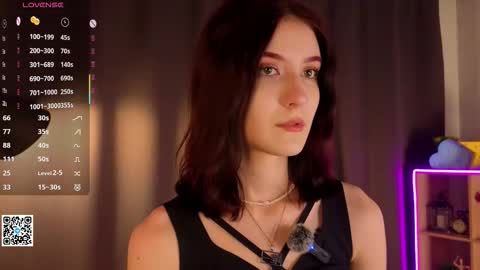 Ness online show from October 18, 6:42 pm