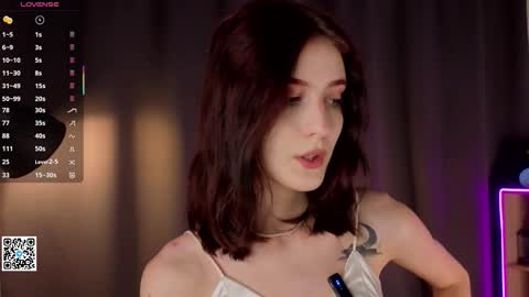 Ness online show from October 19, 6:43 pm