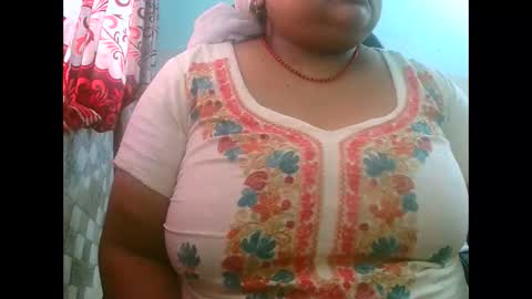 dipa2345 online show from November 6, 4:18 am