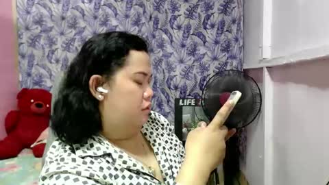 dirtywhorewoman online show from February 14, 10:06 am