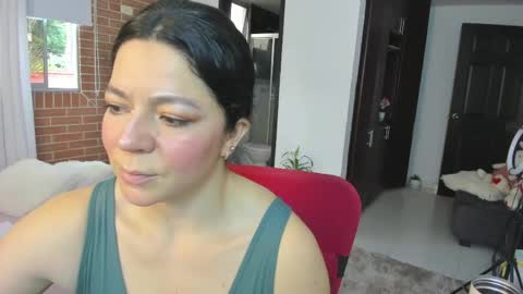 disneey2888 online show from June 1, 11:45 am