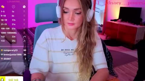 JASMINE online show from November 17, 9:21 am