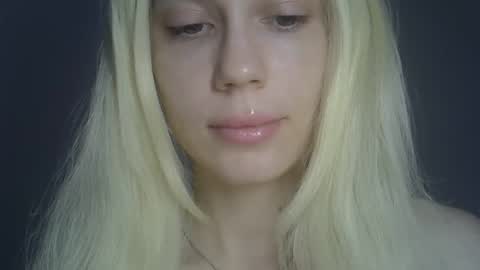 DitaMilton online show from April 23, 4:09 pm