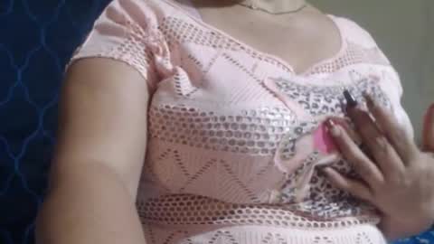 diviina online show from June 2, 1:06 am