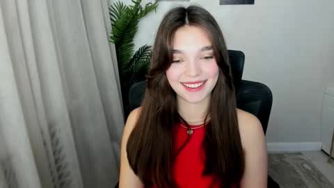 Hannah online show from November 12, 3:59 am