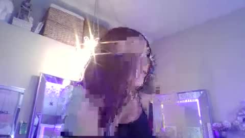 dixieglam online show from February 4, 4:32 pm