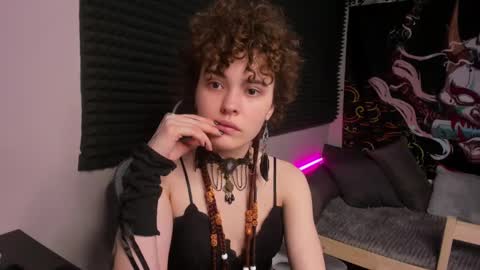 Snapshot of dizer_clop chatting on March 11, 3:34 pm Dizer online show from March 11, 3:34 pm