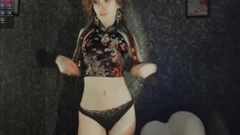 Snapshot of dizer_clop chatting on October 21, 4:33 pm Dizer online show from October 21, 4:33 pm