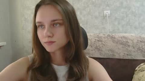 dolcezza_ online show from July 17, 1:59 pm