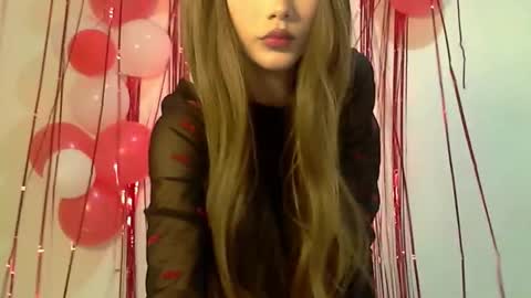 doll_natalyy online show from February 15, 5:30 am