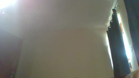 dollyvee online show from May 5, 12:41 pm