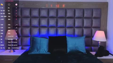 Dolly online show from October 30, 8:43 pm