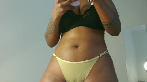 Amarie noels online show from September 20, 11:19 am