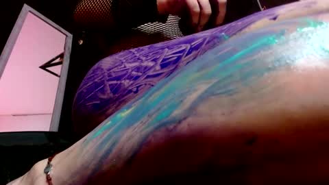   online show from April 15, 1:11 pm