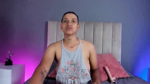 Snapshot of dominick_joness chatting on December 29, 2:00 pm Dominick online show from December 29, 2:00 pm