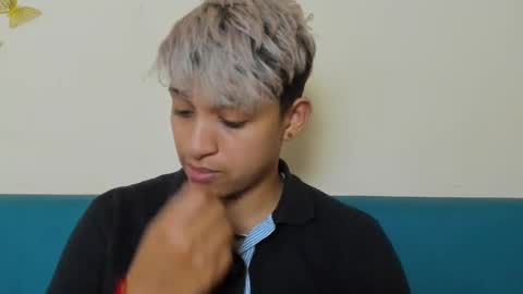 Snapshot of dominick_joness chatting on September 16, 12:29 am Dominick online show from September 16, 12:29 am