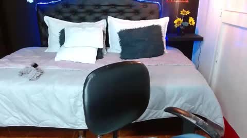  D O M I N K  online show from February 5, 2:08 am