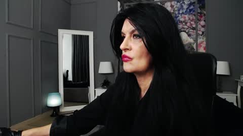 Dom Melisa online show from December 4, 9:02 pm