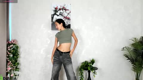 Aura online show from September 30, 4:40 am