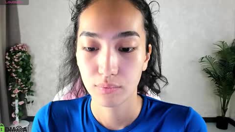 Aura online show from September 22, 4:11 am