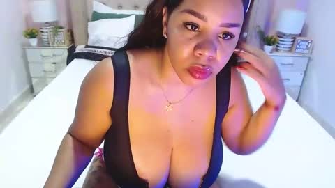 Donna online show from November 9, 2:02 pm