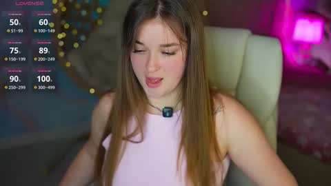 DONNA online show from March 23, 8:15 pm