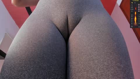 Snapshot of donnapaul_ chatting on January 27, 12:26 pm Paula DiazGMT-5 0730 - 1400 online show from January 27, 12:26 pm