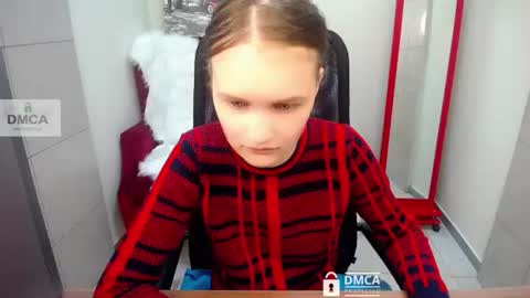 Sia online show from June 21, 5:44 am