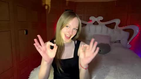 Anika online show from March 16, 5:50 pm