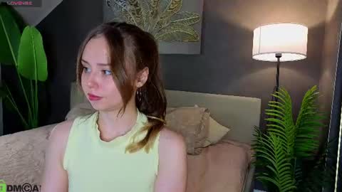 Vanessa online show from August 5, 9:26 am