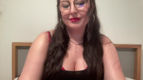 Dorothy online show from May 24, 6:18 pm