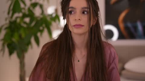    .         . online show from October 27, 7:37 am