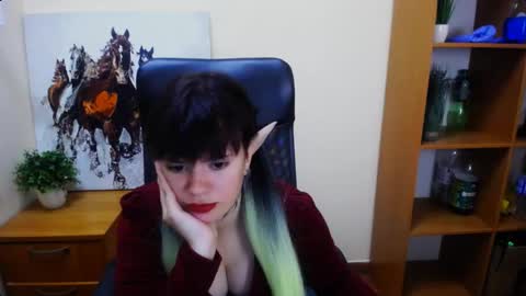 Snapshot of dream_caster_ chatting on October 11, 1:14 pm dream caster  online show from October 11, 1:14 pm