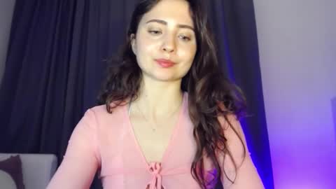 Nicole online show from January 2, 2:46 pm