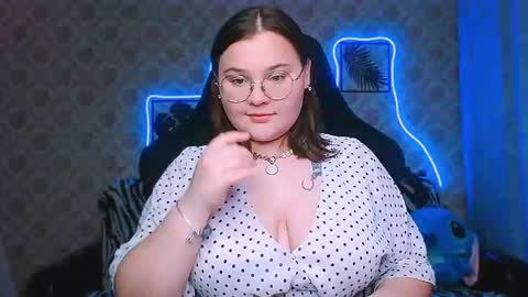 dreamforyoue2 online show from October 2, 7:19 pm