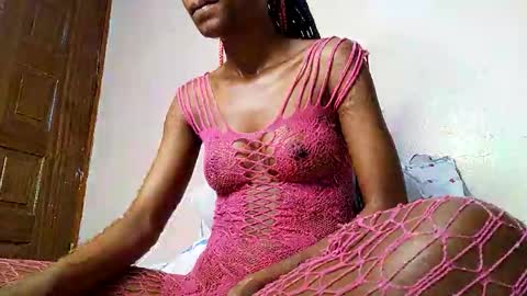 Snapshot of dreamy_doll chatting on October 16, 8:50 am Dreamy doll online show from October 16, 8:50 am