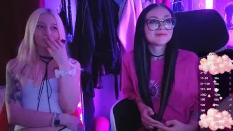 Tara  online show from July 28, 3:43 pm