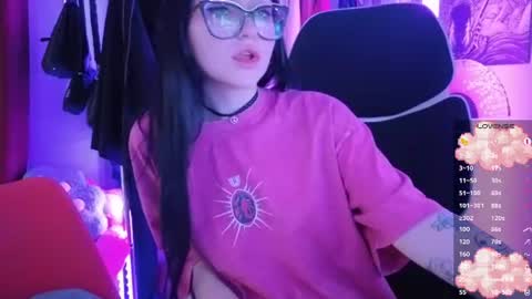 Tara  online show from July 28, 2:46 pm
