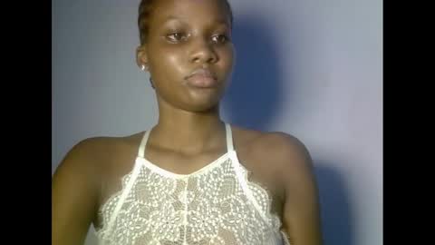 drippingpussy__ online show from November 6, 8:26 pm