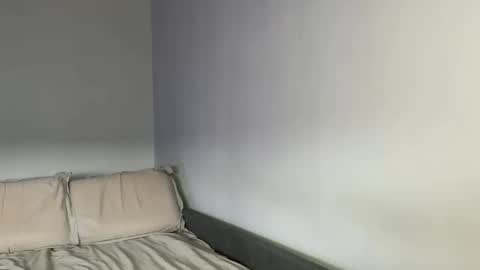 Bella online show from April 3, 4:10 am