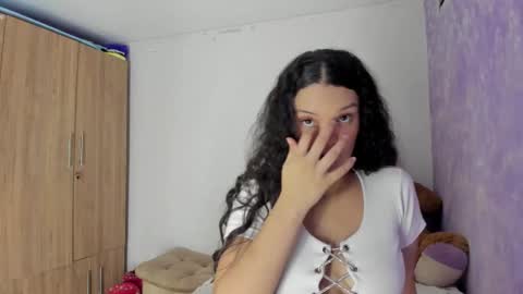 Snapshot of dulce_maria021 chatting on September 19, 9:25 pm dulce online show from September 19, 9:25 pm