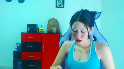 dulce_mauren online show from November 13, 7:07 am