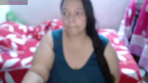 dulce online show from December 17, 8:02 pm